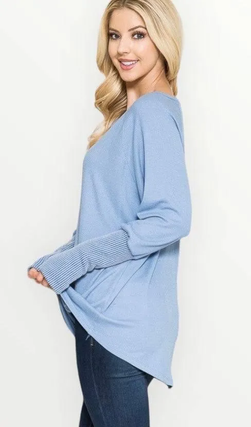 Long sleeved thumbhole knit tunic top